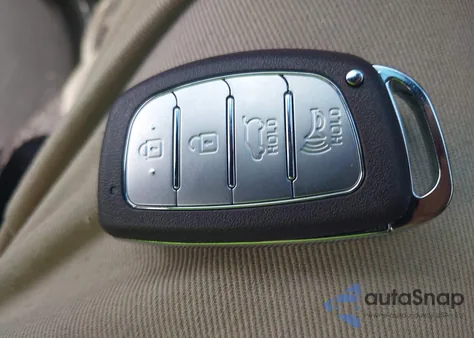 2017 Hyundai Tucson Se Plus z USA, uszkodzony, nr VIN KM8J33A43HU440700